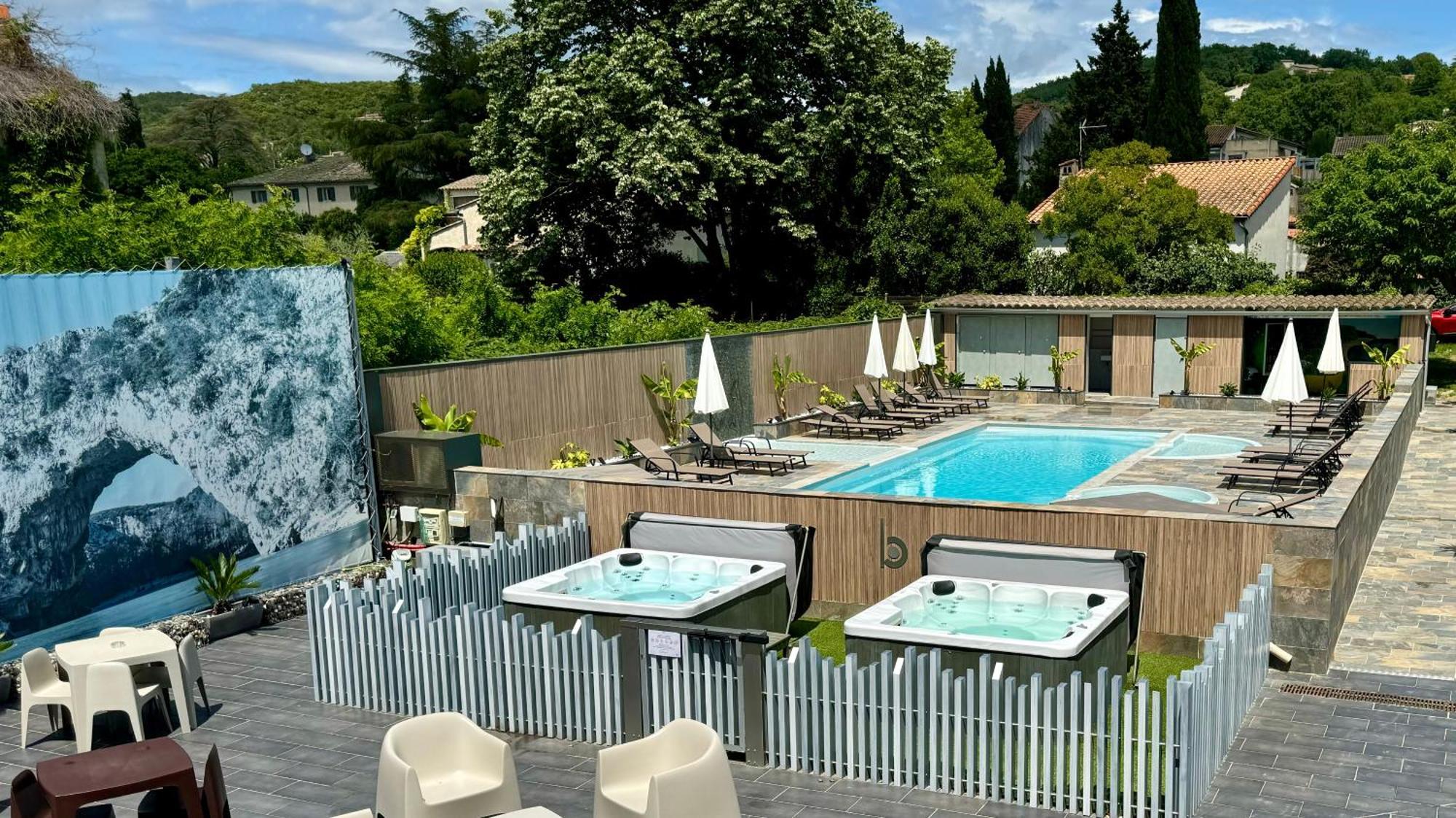 Logis Hotel Restaurant Bellevue Saint-Martin-d'Ardeche Ngoại thất bức ảnh